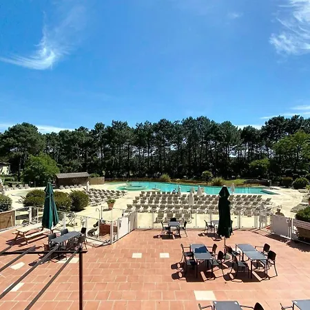 Les Pins - 4 Personnes De Tourisme Avec Piscine Mae-0721 Willa *